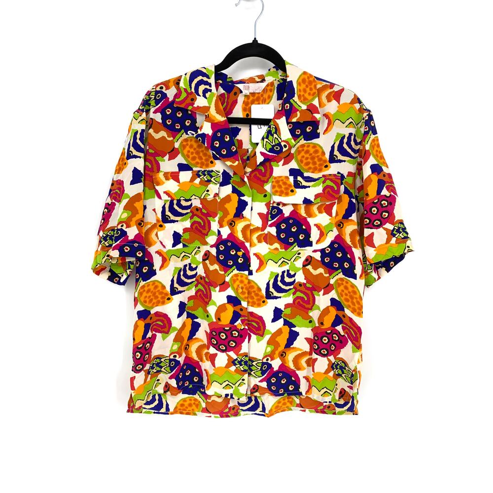 Vintage 90s Blouse Womens Medium Short Sleeve Fish Print 100% Silk Buttondown